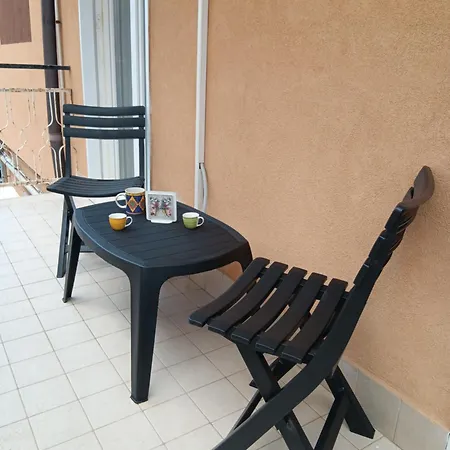Le Baccanti شقة